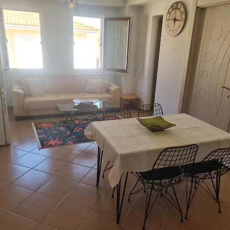דירה Pleasant House Surrounded By Calming Nature In Lovely דטקה